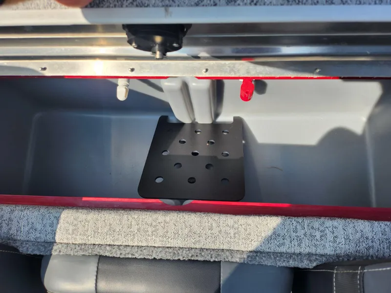 Slide: The Image of Tracker Pro Team 175 TXW 2023 - 22