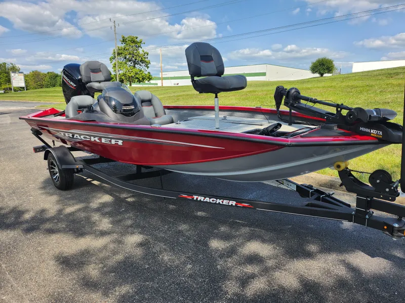 Slide: The Image of Tracker Pro Team 175 TXW 2023 - 5