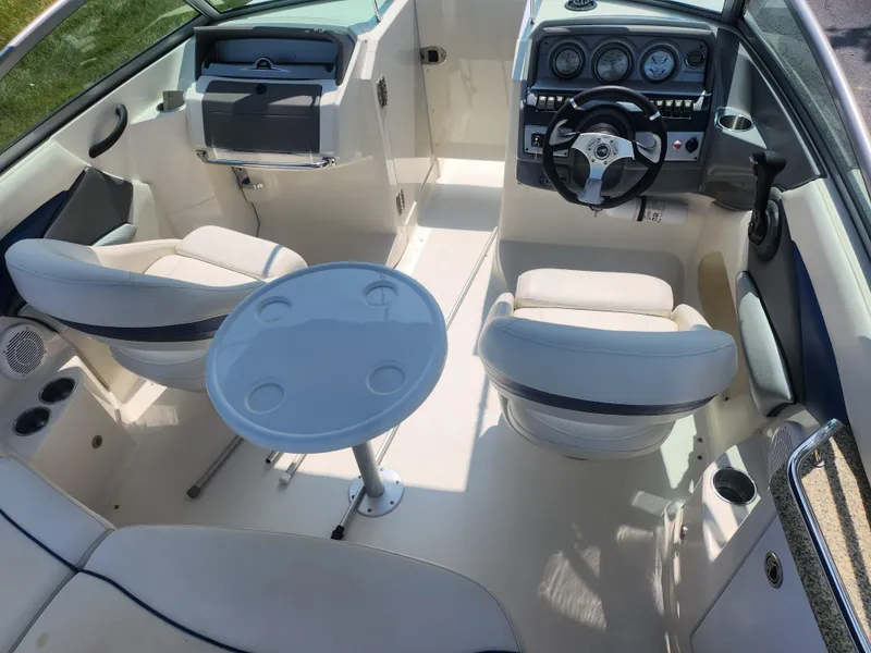 Slide: The Image of Monterey 220 EX 2007 - 12