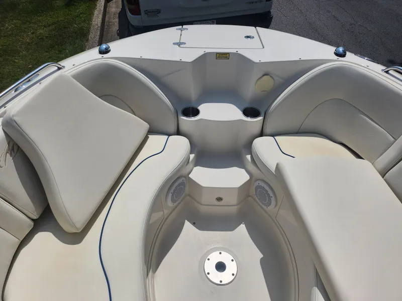 Slide: The Image of Monterey 220 EX 2007 - 19