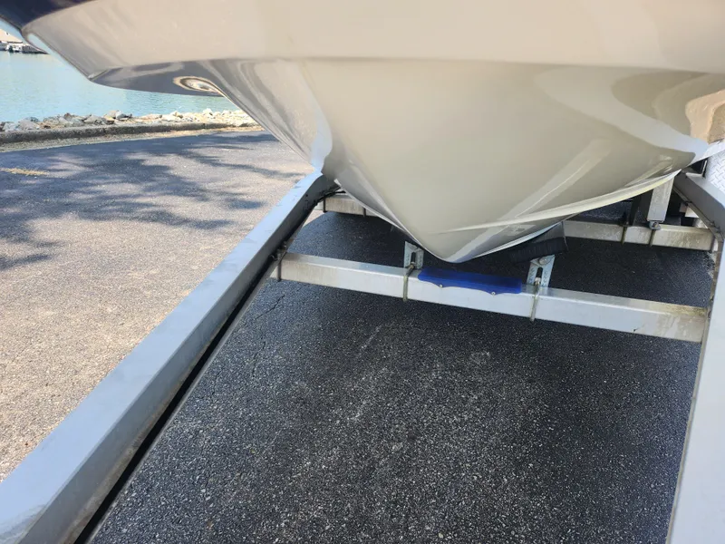 Slide: The Image of Monterey 220 EX 2007 - 7