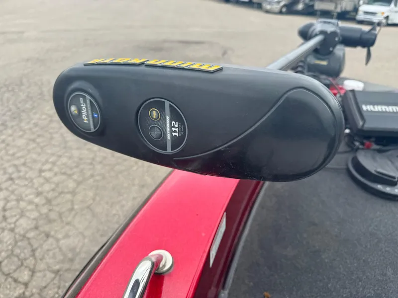 Slide: The Image of Minn Kota trolling motor on 2014 Skeeter WX 2060 boat, close-up view. - 13