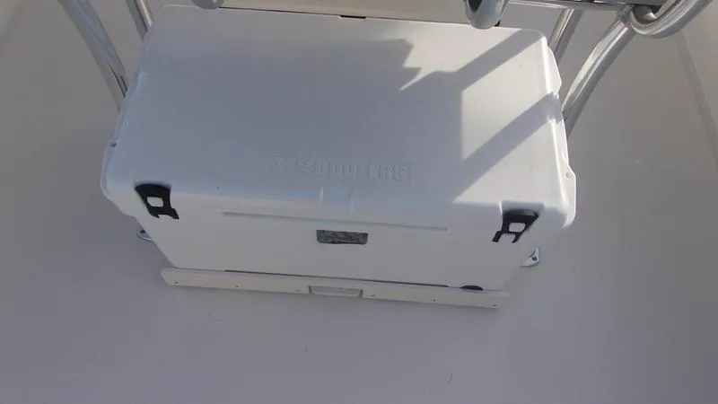 Slide: The Image of White cooler on Key West 239 FS boat, 2025 model. - 8