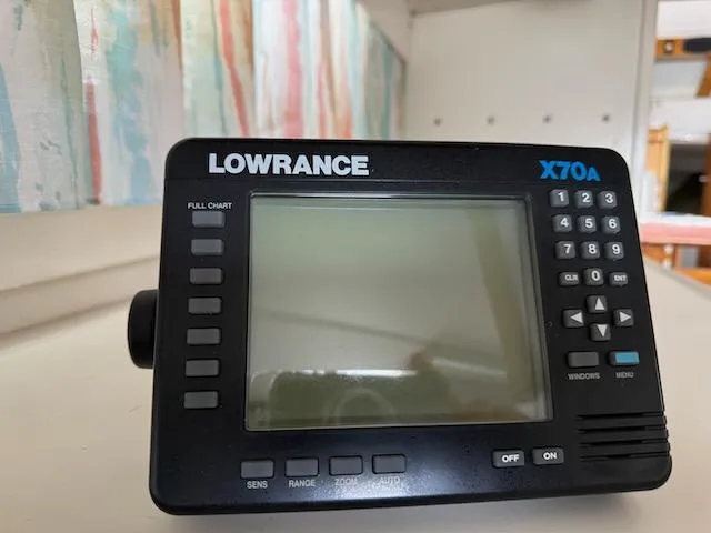 Slide: The Image of Tollycraft 40 Tri-Cabin 1974 - 52