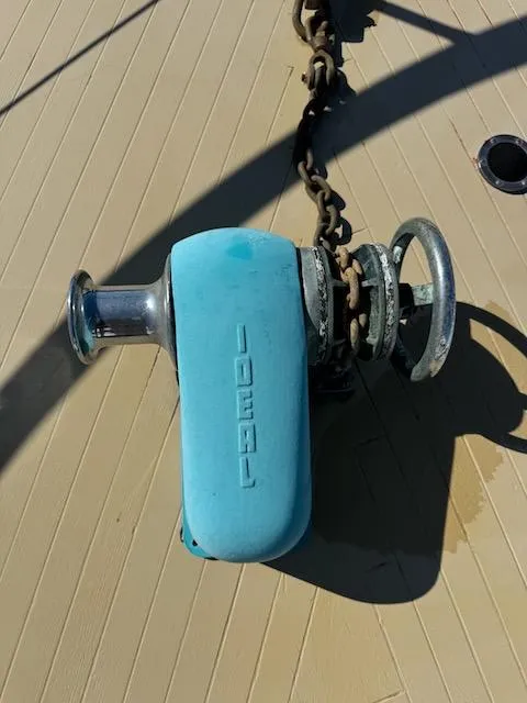 Slide: The Image of Tollycraft 40 Tri-Cabin 1974 - 58