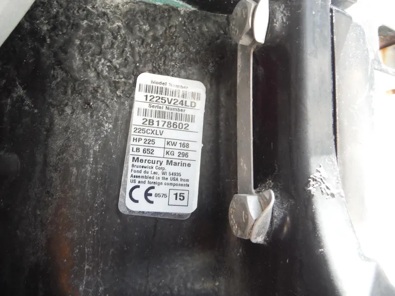 Slide: The Image of Close-up of a 2015 Boston Whaler 270 Vantage engine label. - 34