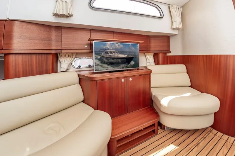 Slide: The Image of Elling E4 2026 - 54