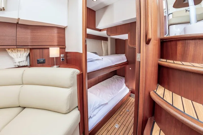 Slide: The Image of Elling E4 2026 - 77