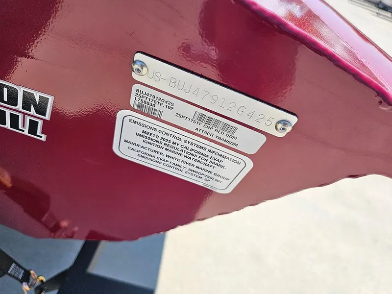 Slide: The Image of 2025 Tracker Boats Pro Team 175 TF Crappie Edition - 23