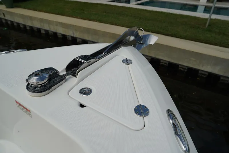 Slide: The Image of Bow of 2011 Everglades 295 boat with anchor and cleat. - 28