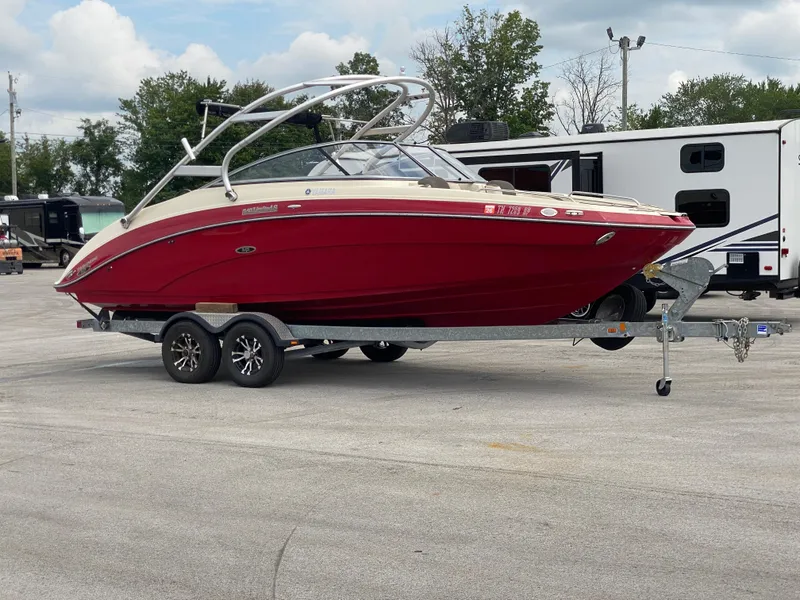 Slide: The Image of Yamaha 242 Limited S 2014 - 53