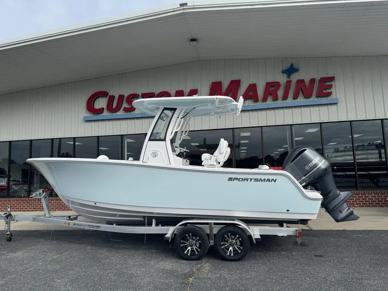The Image of 2025 Sportsman Open 212 Center Console boat at Custom Marine dealership. - 1
