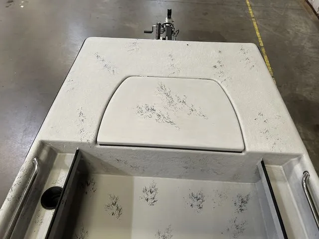 Slide: The Image of Supreme L48 w/Mercury 25 Jet 2024 - 16