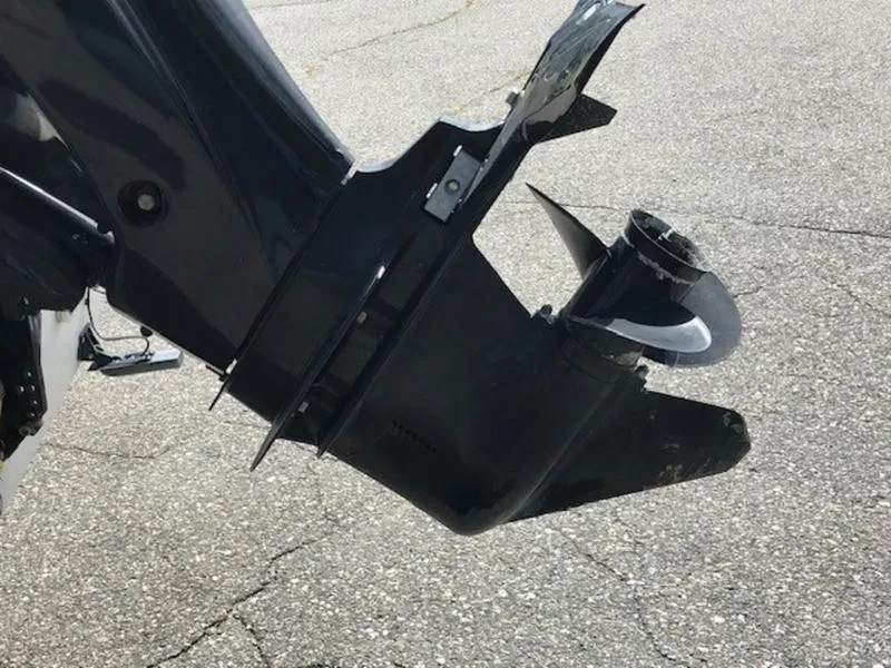 Slide: The Image of Boston Whaler 150 Dauntless 1995 - 14