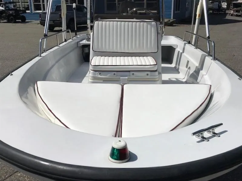 Slide: The Image of Boston Whaler 150 Dauntless 1995 - 7