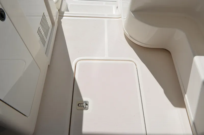 Slide: The Image of Tiara Yachts 3800 Open 2004 deck area with storage hatch. - 37