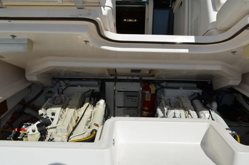 Slide: The Image of Tiara 3800 Open 2004 - 67