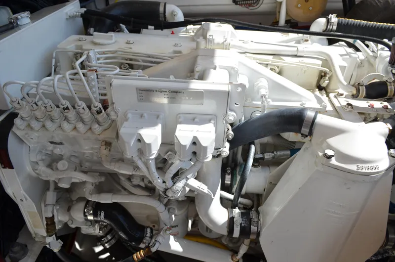 Slide: The Image of Tiara 3800 Open 2004 - 74