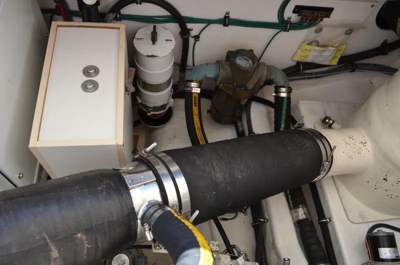 Slide: The Image of Tiara 3800 Open 2004 - 76