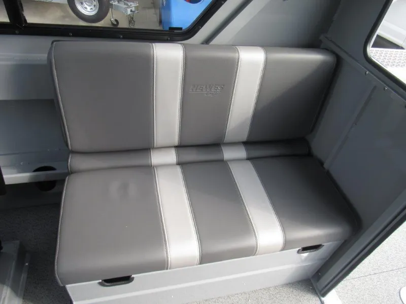 Slide: The Image of Hewescraft 220 Ocean Pro HT BH 2025 - 17