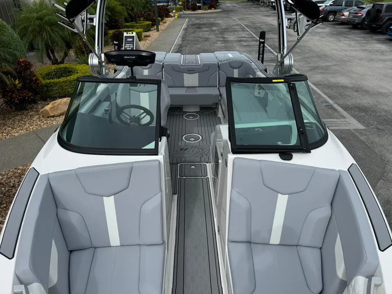 Slide: The Image of MasterCraft XT23 2025 - 10