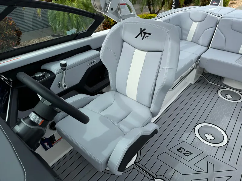 Slide: The Image of MasterCraft XT23 2025 - 11