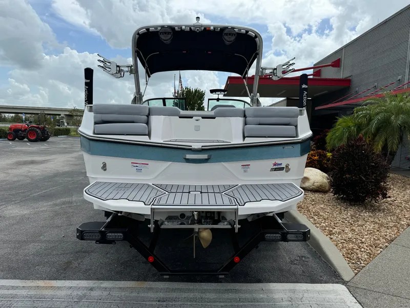 Slide: The Image of MasterCraft XT23 2025 - 6