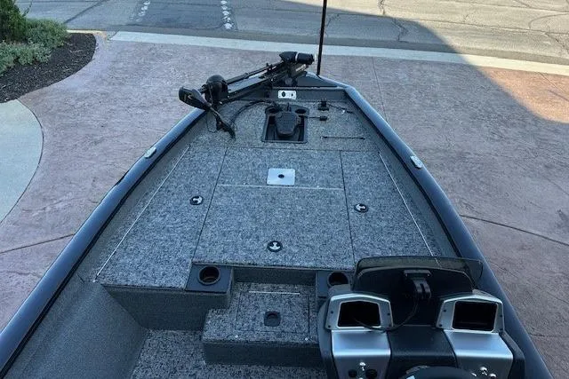 Slide: The Image of 2025 Tracker Pro Team 175 boat with spacious deck and modern controls. - 5