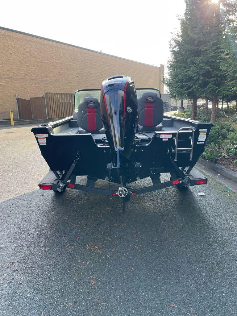 Slide: The Image of Ranger VS1682SC Angler 2024 - 64