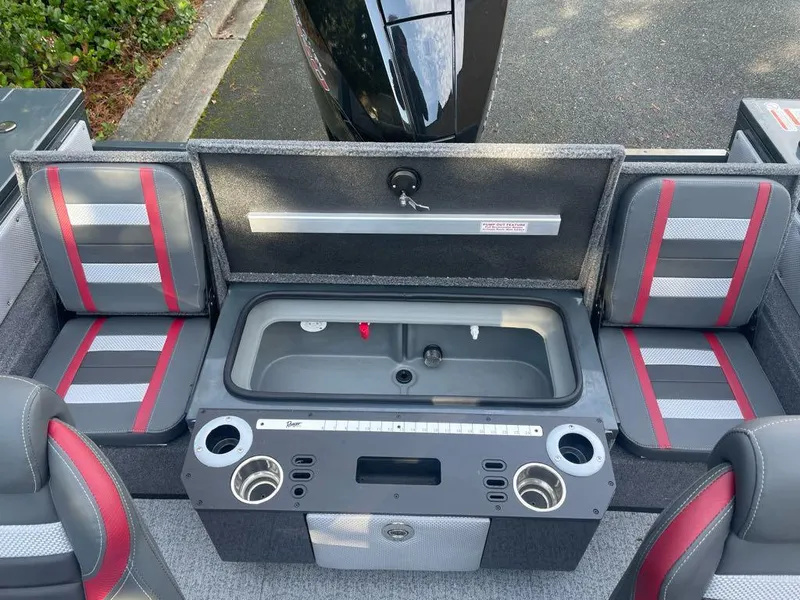 Slide: The Image of Ranger VS1682SC Angler 2024 - 76