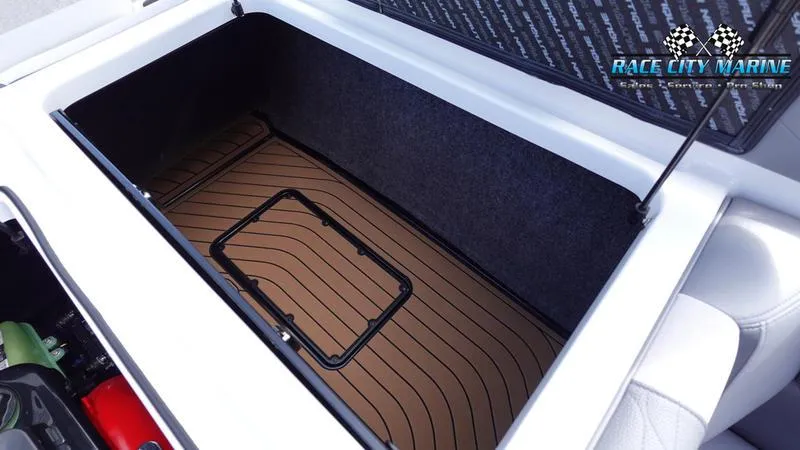 Slide: The Image of Nautique Super Air Nautique G23 - 36