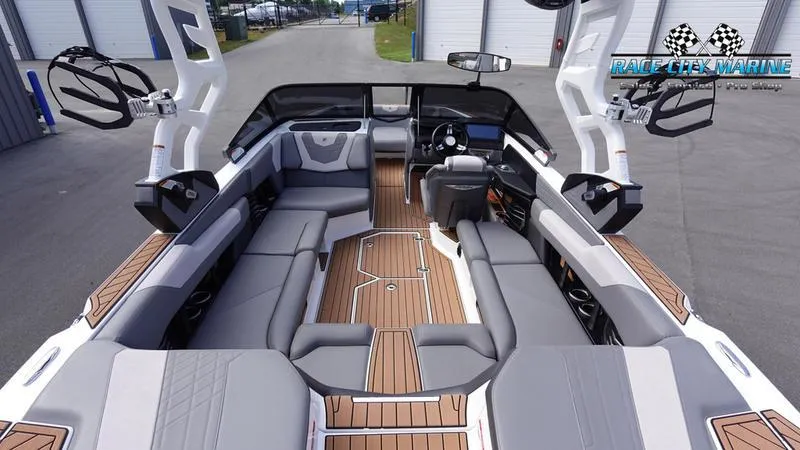 Slide: The Image of Nautique Super Air Nautique G23 - 42