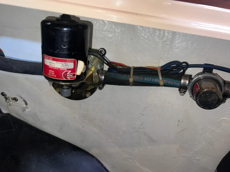 Slide: The Image of Island Packet 350 1997 - 100