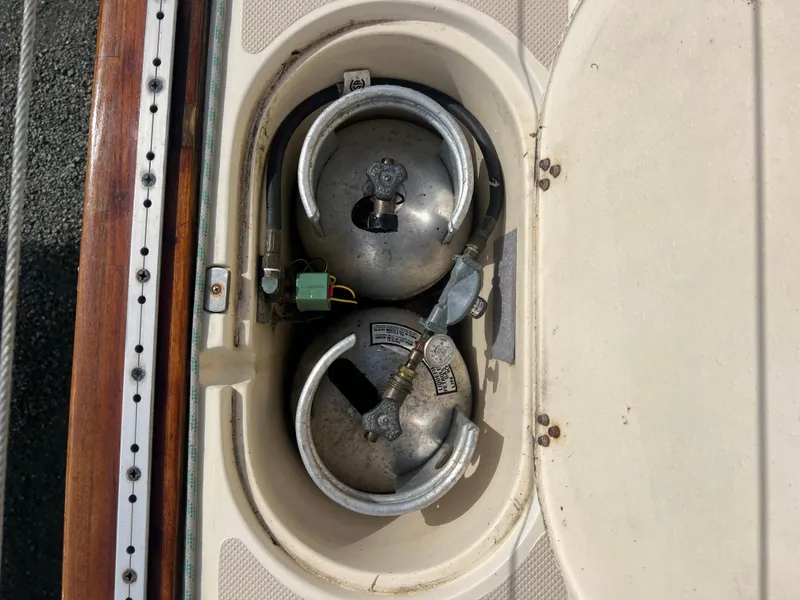 Slide: The Image of Island Packet 350 1997 - 20