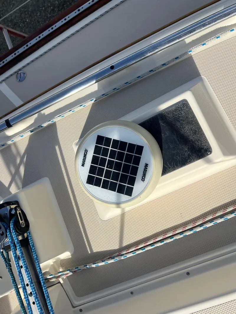 Slide: The Image of Island Packet 350 1997 - 25