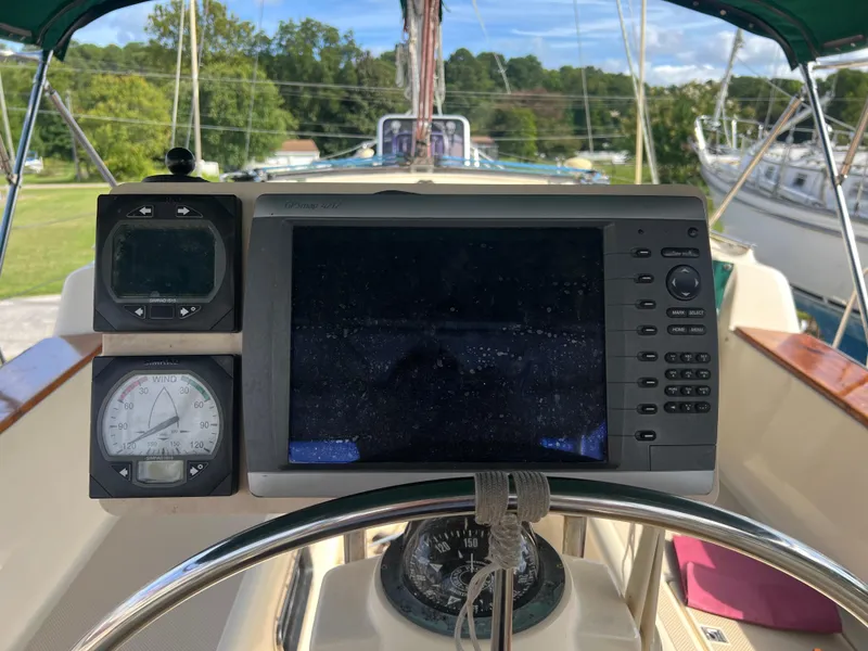 Slide: The Image of Island Packet 350 1997 - 26