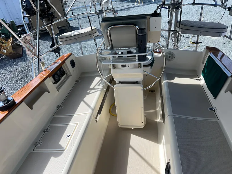 Slide: The Image of Island Packet 350 1997 - 42