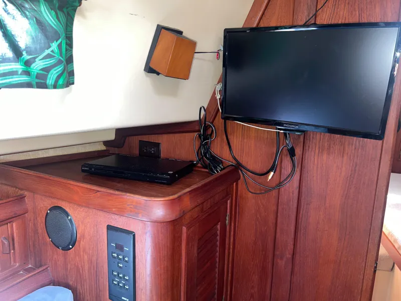 Slide: The Image of Island Packet 350 1997 - 58