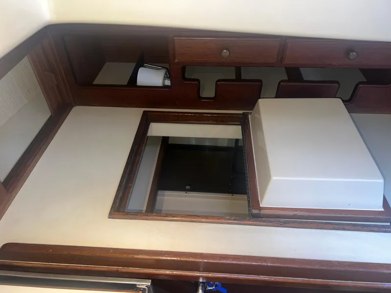 Slide: The Image of Island Packet 350 1997 - 62