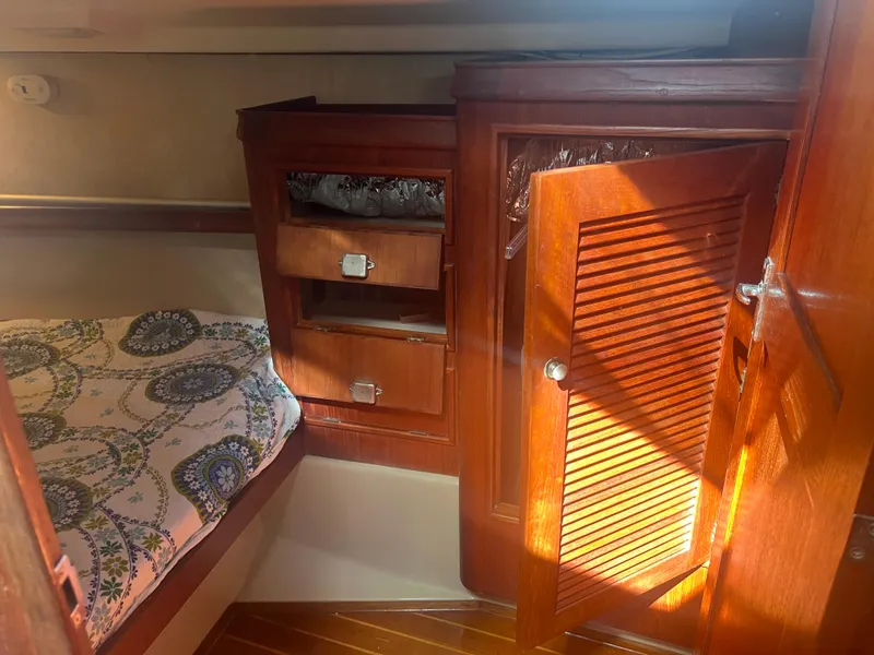 Slide: The Image of Island Packet 350 1997 - 69