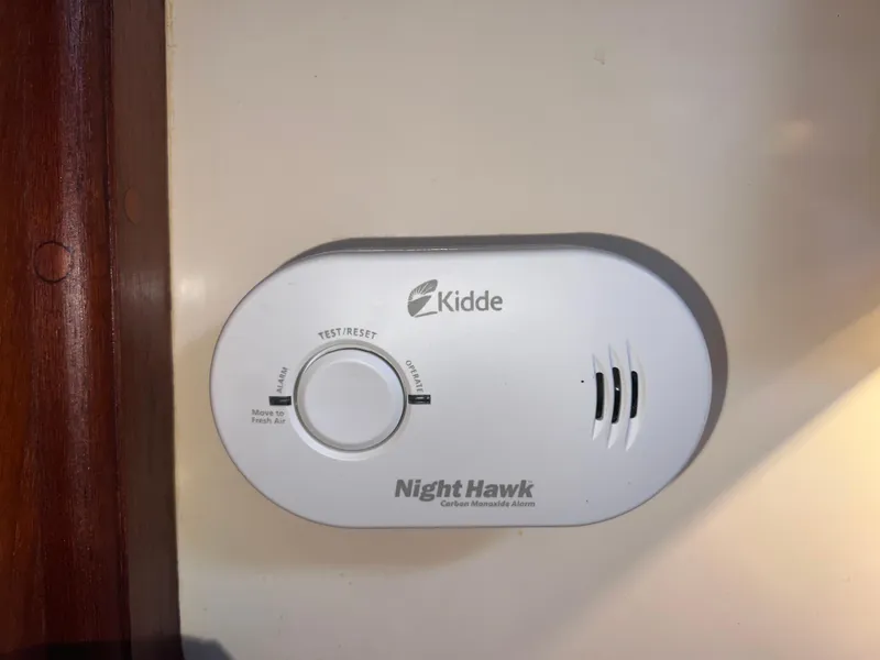 Slide: The Image of Island Packet 350 1997 - 97