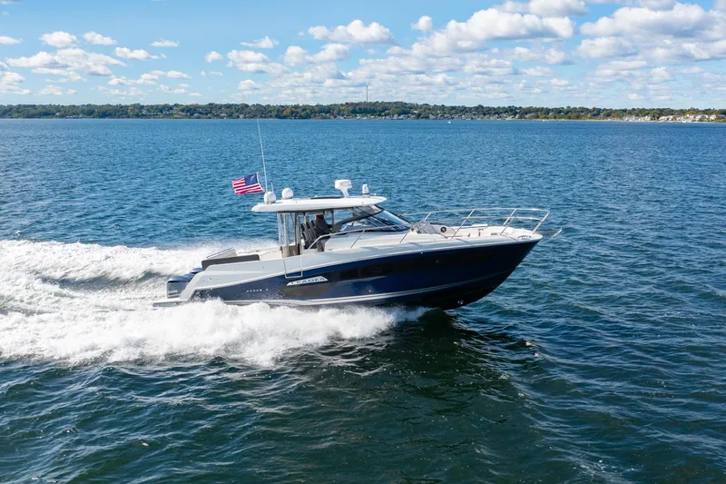 Slide: The Image of Starboard Side - 24