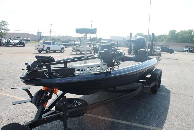 Slide: The Image of Skeeter ZXR21 2025 - 4