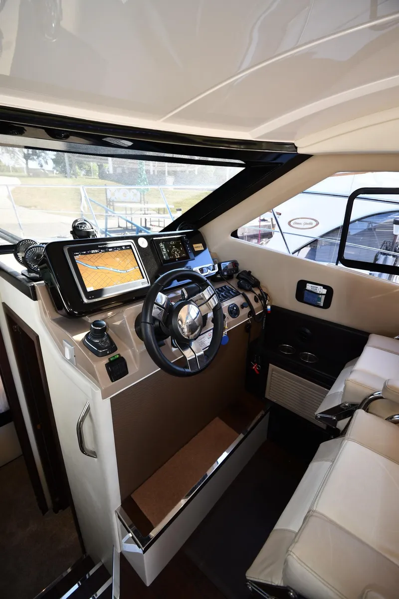 Slide: The Image of Carver Yachts C37 Coupe 2017 - 51