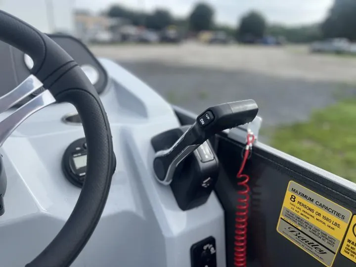 Slide: The Image of Bentley Pontoons LE 180 3PT 2024 - 21