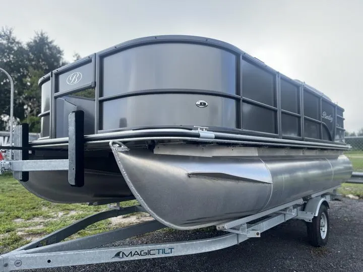 Slide: The Image of Bentley Pontoons LE 180 3PT 2024 - 3