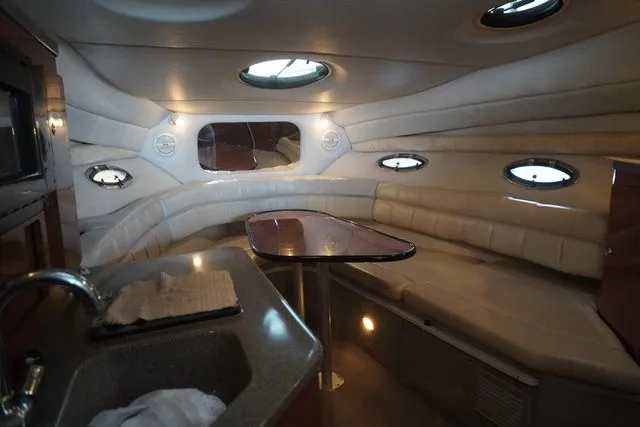 Slide: The Image of Crownline Boats 290 CR 2002 - 10