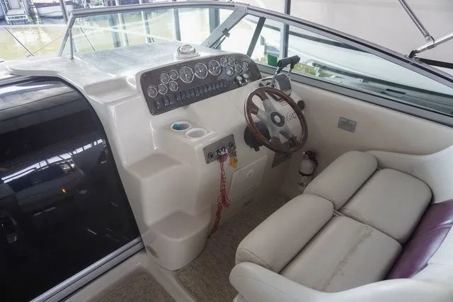 Slide: The Image of Crownline Boats 290 CR 2002 - 5