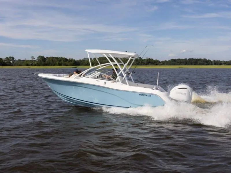 Slide: The Image of Sea Fox 228 Traveler 2025 - 50