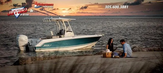 Slide: The Image of Boston Whaler 230 Outrage 2023 - 28